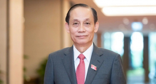 Tiểu sử Bộ trưởng Bộ Ngoại giao Lê Hoài Trung