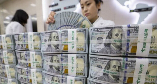 Tỷ giá USD hôm nay ngày 13/11: USD “chợ đen” áp sát mốc 28.000 đồng, ngân hàng tiếp tục tăng nhẹ