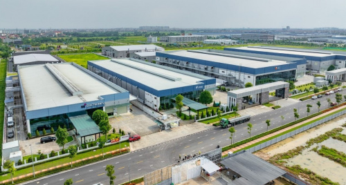 Ông lớn bất động sản khu công nghiệp đua nhau báo lãi “khủng”