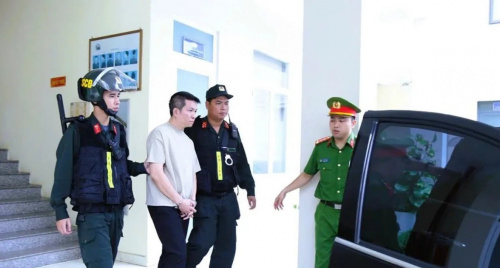 Bắt chồng Đoàn Di Băng vì liên quan đến sản xuất hàng giả