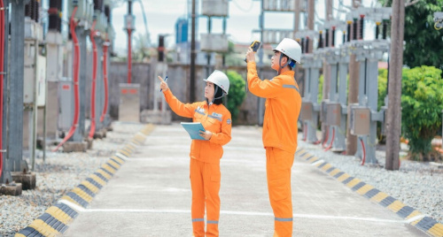 Công ty Điện lực Hà Tĩnh tăng hiệu suất kinh doanh nhờ ứng dụng mạnh mẽ chuyển đổi số