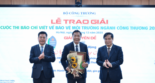 Trao giải cuộc thi Báo chí viết về bảo vệ môi trường ngành Công Thương 2025