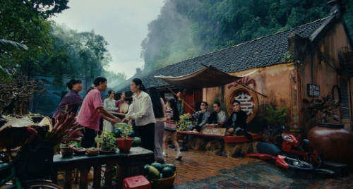 Loạt điểm du lịch xuất hiện trong MV "Mục hạ vô nhân" của Soobin Hoàng Sơn