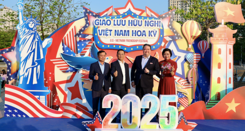 Tôn vinh tình hữu nghị giữa nhân dân Việt Nam - Hoa Kỳ