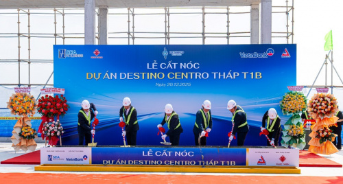 Seaholdings cất nóc tháp T1B Destino Centro: Điểm sáng về tiến độ tại cửa ngõ khu Tây TP.HCM
