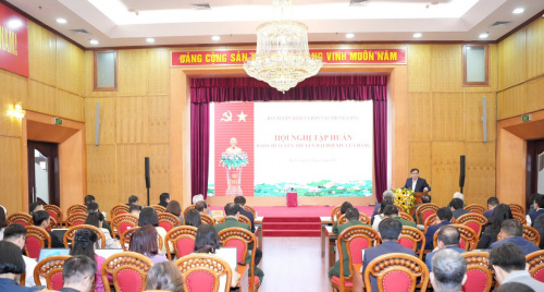 Tập huấn công tác báo chí tuyên truyền trước thềm Đại hội XIV của Đảng