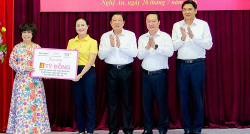 Những tấm lòng vàng chung tay cùng Nghệ An khắc phục hậu quả thiên tai