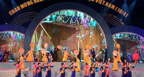 Chọn 24/11 là "Ngày Văn hóa Việt Nam", người lao động được nghỉ và hưởng nguyên lương