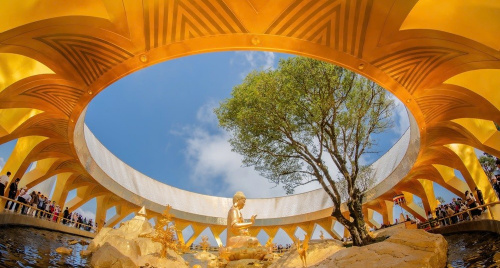 Từ truyền thuyết “cơn mưa vàng” đến tượng Phật Câu Na Hàm Mâu Ni trên núi Bà Đen