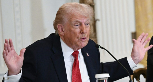 Tái nhiệm chưa tròn năm, ông Trump đối mặt “núi nợ” kỷ lục của nước Mỹ