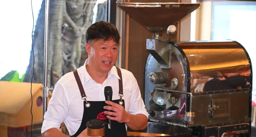 CEO Highlands Coffee David Thái và giấc mơ kể câu chuyện Việt Nam qua ly cà phê