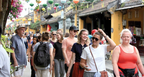 Ngành du lịch khởi động năm mới 2026 với 2,5 triệu lượt khách quốc tế trong tháng 1