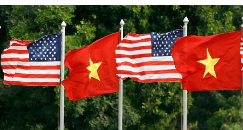 Cú hích vàng trên đất Mỹ và "cửa sổ" chiến lược cho kinh tế Việt Nam