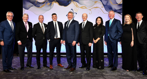 Ford Motor vinh danh nữ doanh nhân Việt cùng hành trình mang yêu thương ra thế giới