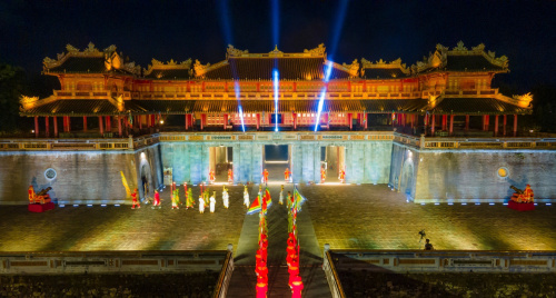 “Cuộc đua” phát triển du lịch di sản