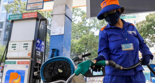 Thông báo về giá xăng dầu ngày 13/3/2026