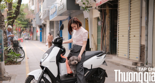 Cô nàng công sở chia sẻ "bí kíp" sử dụng pin xe điện bền bỉ và an toàn