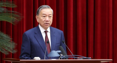 Tổng Bí thư Tô Lâm: Không chấp nhận tăng trưởng thấp, quyết tâm phát triển kinh tế bền vững