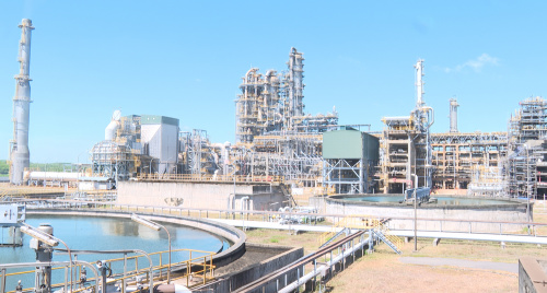 Bộ Công Thương nỗ lực ổn định thị trường xăng dầu trước biến động toàn cầu