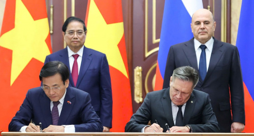 Việt Nam và Nga chính thức cam kết hợp tác phát triển điện hạt nhân