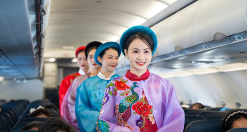 Vietravel Airlines mang văn hóa Việt lên chuyến bay cuối năm