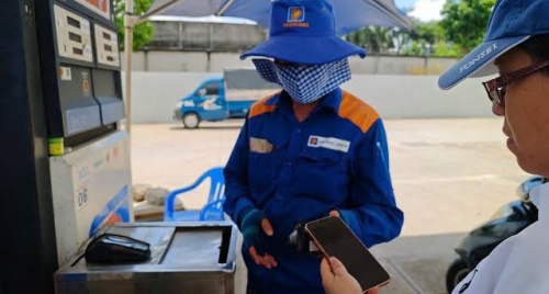 Giá xăng tăng sốc lên hơn 27.000 đồng/lít, dầu hỏa vọt lên 35.000 đồng/lít