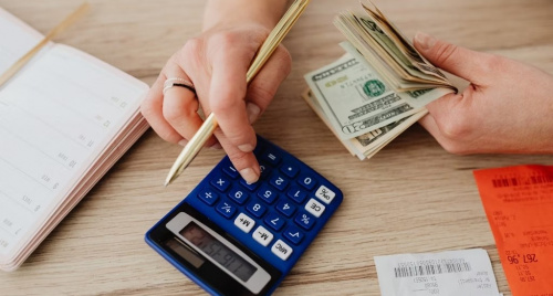 Thu nhập gần 80 triệu mỗi tháng, gia đình 4 người chi hơn 63 triệu cho cuộc sống