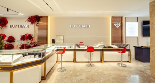 Thanh tra “gõ cửa” Huy Thanh Jewelry: Ông chủ đứng sau là ai, làm ăn ra sao?