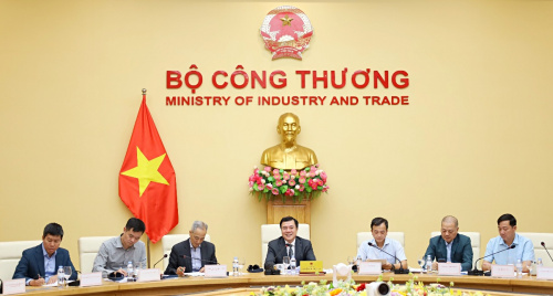 Thứ trưởng Nguyễn Sinh Nhật Tân làm việc với Đoàn doanh nghiệp Hội đồng Kinh doanh Hoa Kỳ – ASEAN