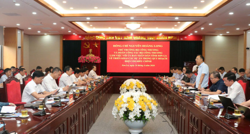 Thứ trưởng Nguyễn Hoàng Long làm việc với tỉnh Sơn La, thúc đẩy các dự án trong Quy hoạch điện VIII điều chỉnh