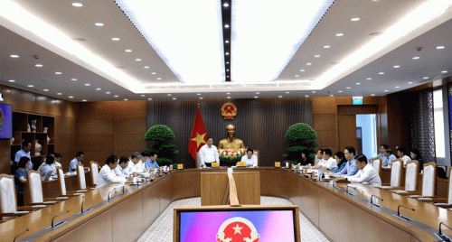 Khẩn trương hoàn thiện Nghị định triển khai cơ chế đặc thù về phát triển năng lượng giai đoạn 2026-2030