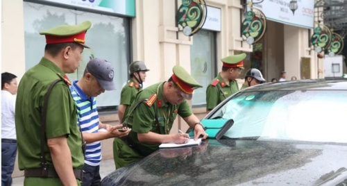 Phường Cửa Nam quyết liệt xử lý các "điểm nghẽn" trật tự đô thị