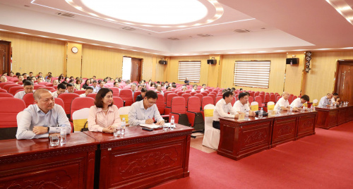 Bộ Công Thương tổ chức điểm cầu trực tuyến Hội nghị sơ kết triển khai Nghị quyết 57-NQ/TW của Bộ Chính trị