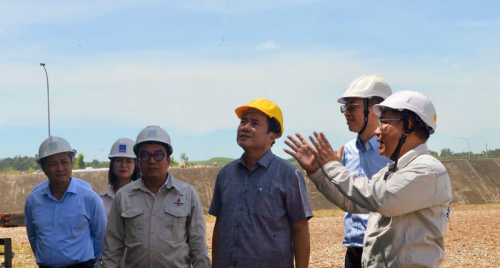 Thứ trưởng Nguyễn Sinh Nhật Tân kiểm tra năng lực sản xuất nhiên liệu sinh học tại miền Trung