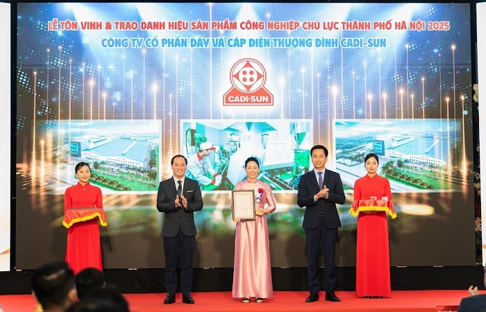 CADI-SUN được vinh danh Top 10 Sản phẩm CN chủ lực Hà Nội 2025