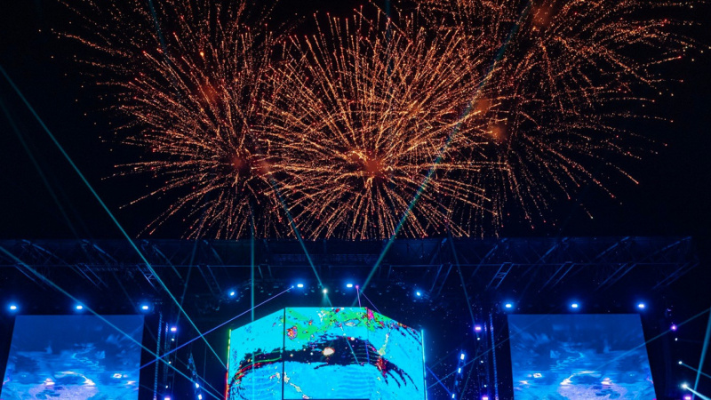 Concert của siêu sao G-DRAGON thăng hoa giữa đại dương ánh sáng Ocean City