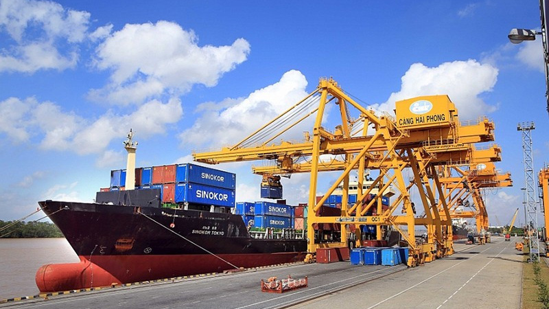 Sau 11 tháng, Việt Nam có 8 mặt hàng xuất khẩu trên 10 tỷ USD