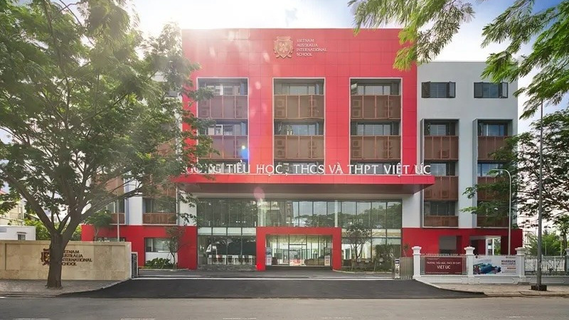 Chân dung các “cá mập” nhăm nhe chi 1,5 tỷ USD mua lại công ty mẹ của trường Quốc tế Việt-Úc