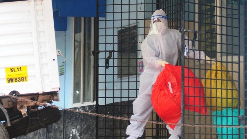 Nhiều sân bay lớn siết kiểm dịch virus Nipah như thời Covid-19