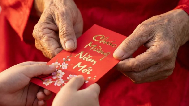 “Đi Tết” bao nhiêu cho vừa?