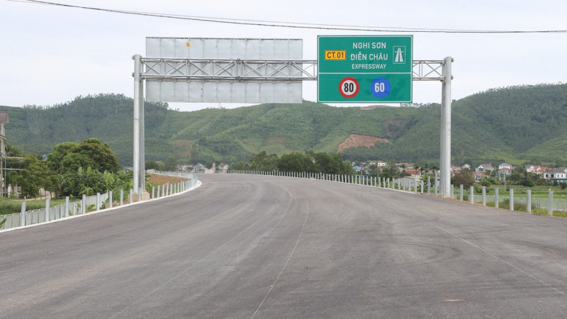 Thu phí sử dụng đường bộ tại 5 tuyến cao tốc từ 1/3/2026