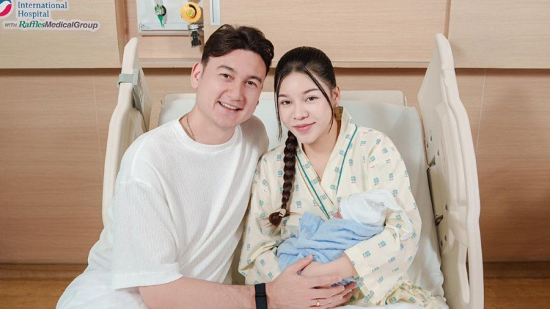 Thủ môn Đặng Văn Lâm khoe "khu nghỉ dưỡng thu nhỏ" tại Hưng Yên