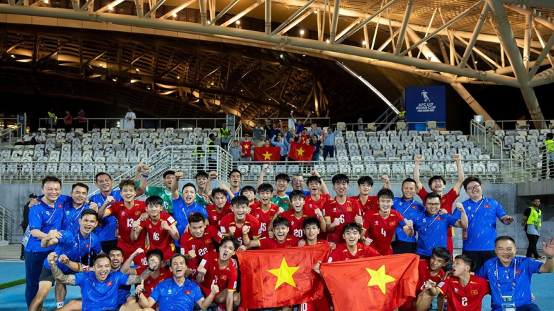U17 Việt Nam dự World Cup và dấu ấn thầm lặng của bầu Hiển