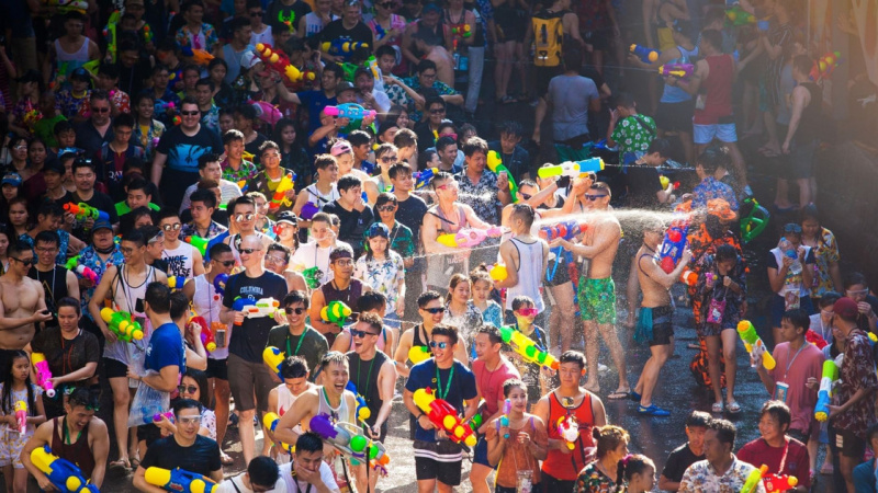 Lễ hội Songkran 2026 mang về hơn 830 triệu USD cho ngành du lịch Thái Lan