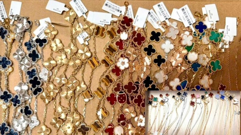 Hai doanh nghiệp vàng, trang sức sản xuất, tiêu thụ sản phẩm giả mạo nhãn hiệu Chanel, Louis Vuitton