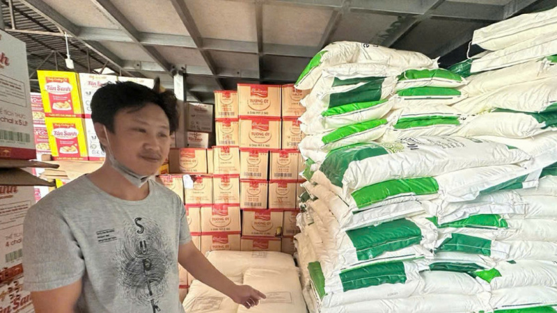 Triệt phá đường dây sản xuất, buôn bán thực phẩm, bột giặt giả hoạt động liên tỉnh