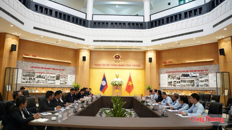 Thứ trưởng Phan Thị Thắng tiếp Thứ trưởng Bộ Công Thương Lào Phouthavanh Nanthavong