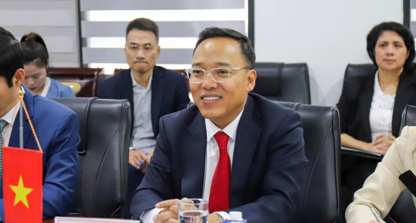 Thứ trưởng Nguyễn Hoàng Long tiếp và làm việc với Bộ trưởng Công Thương và Cạnh tranh Nam Phi