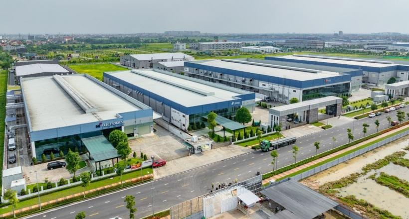 Ông lớn bất động sản khu công nghiệp đua nhau báo lãi “khủng”