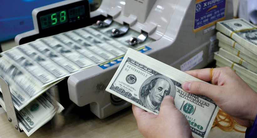 Tỷ giá USD hôm nay ngày 16/11: Đồng đô la Mỹ lao dốc mạnh trên chợ đen